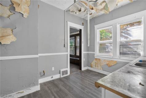 1416 E 110th Street Cleveland OH 44106