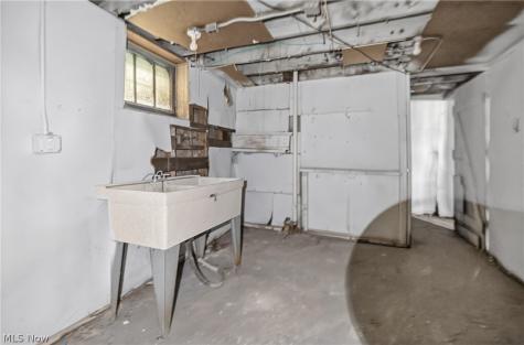 1416 E 110th Street Cleveland OH 44106