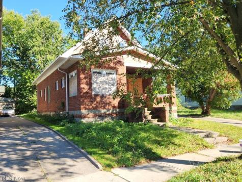 3331 E 145th Street Cleveland OH 44120