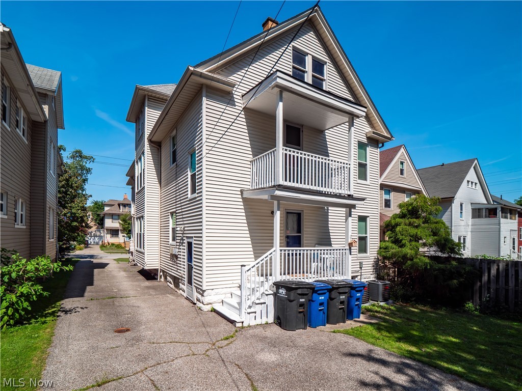 1357 Warren Road Lakewood OH 44107
