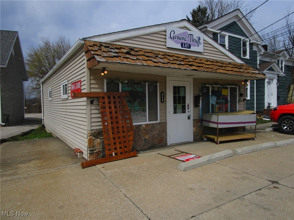 559 549 E Main Street Geneva OH 44041