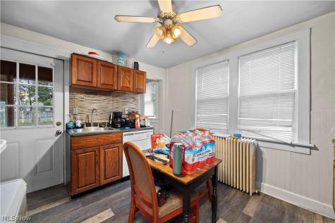 919 W Adams Street Sandusky OH 44870