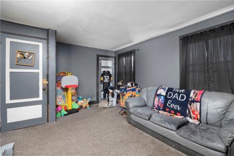 919 W Adams Street Sandusky OH 44870