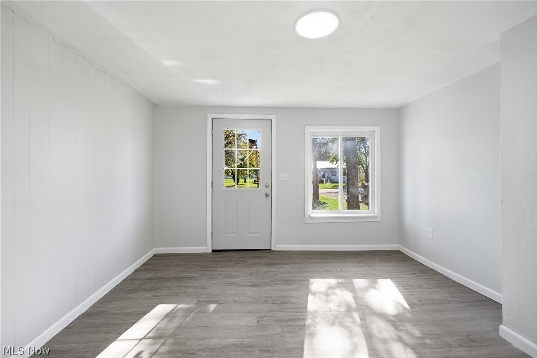 52 W Washburn Street New London OH 44851