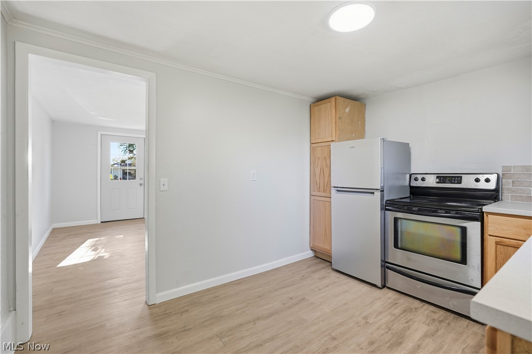 52 W Washburn Street New London OH 44851
