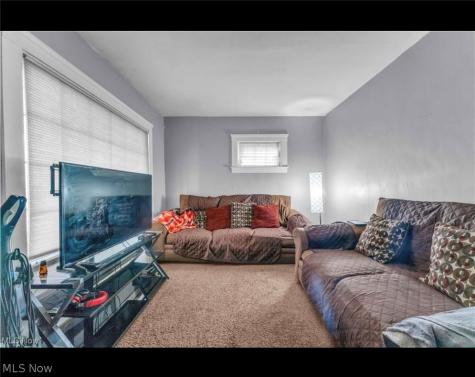 1049 E 147th Street Cleveland OH 44110
