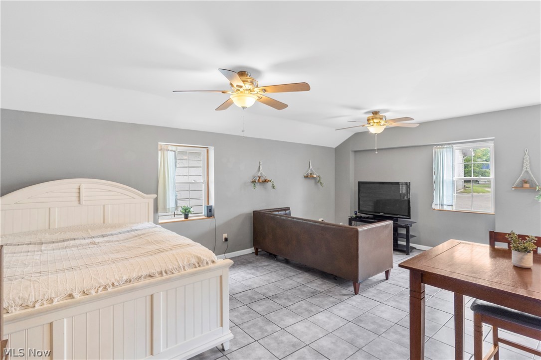162-164 Belvedere Avenue SE Warren OH 44483