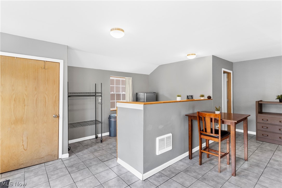 162-164 Belvedere Avenue SE Warren OH 44483