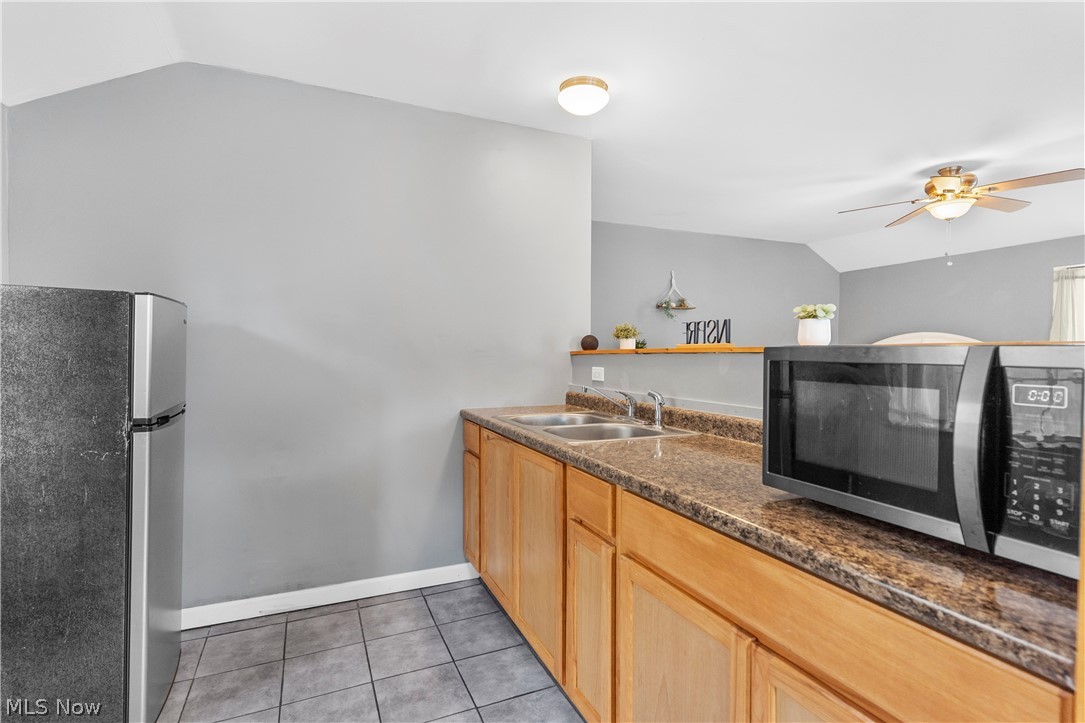 162-164 Belvedere Avenue SE Warren OH 44483