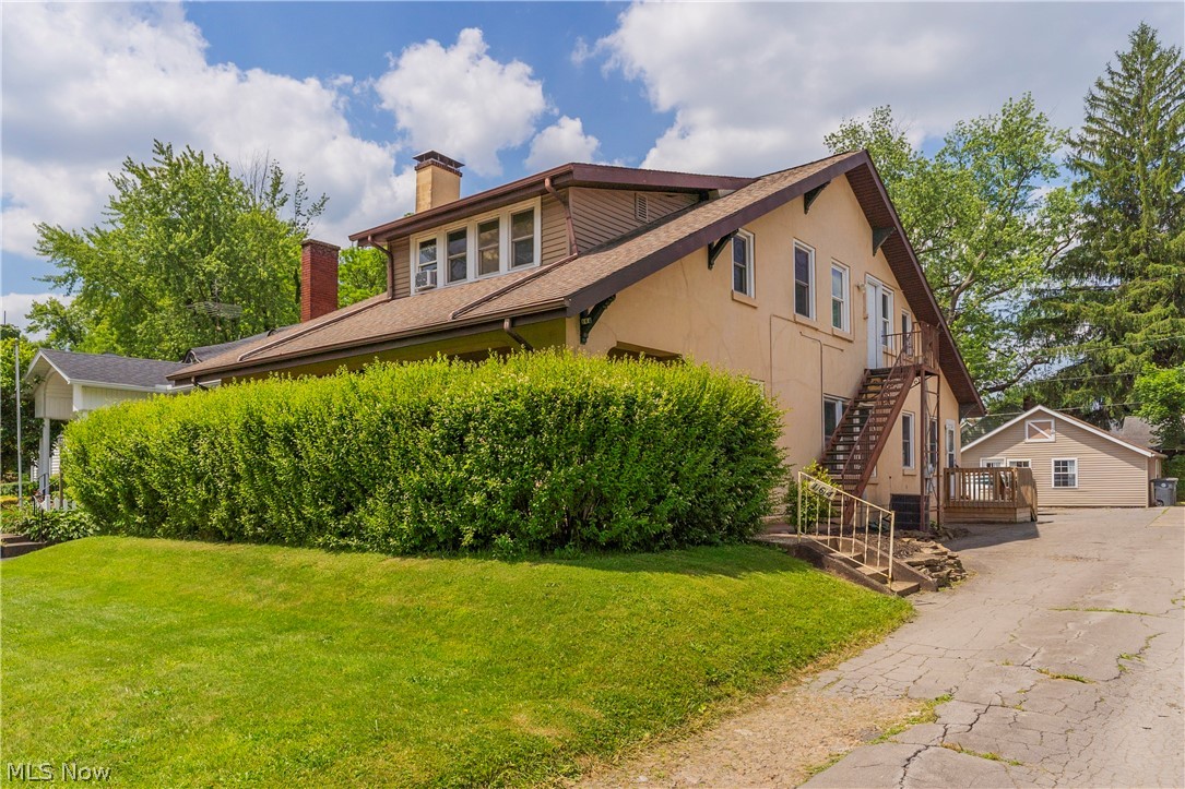 162-164 Belvedere Avenue SE Warren OH 44483