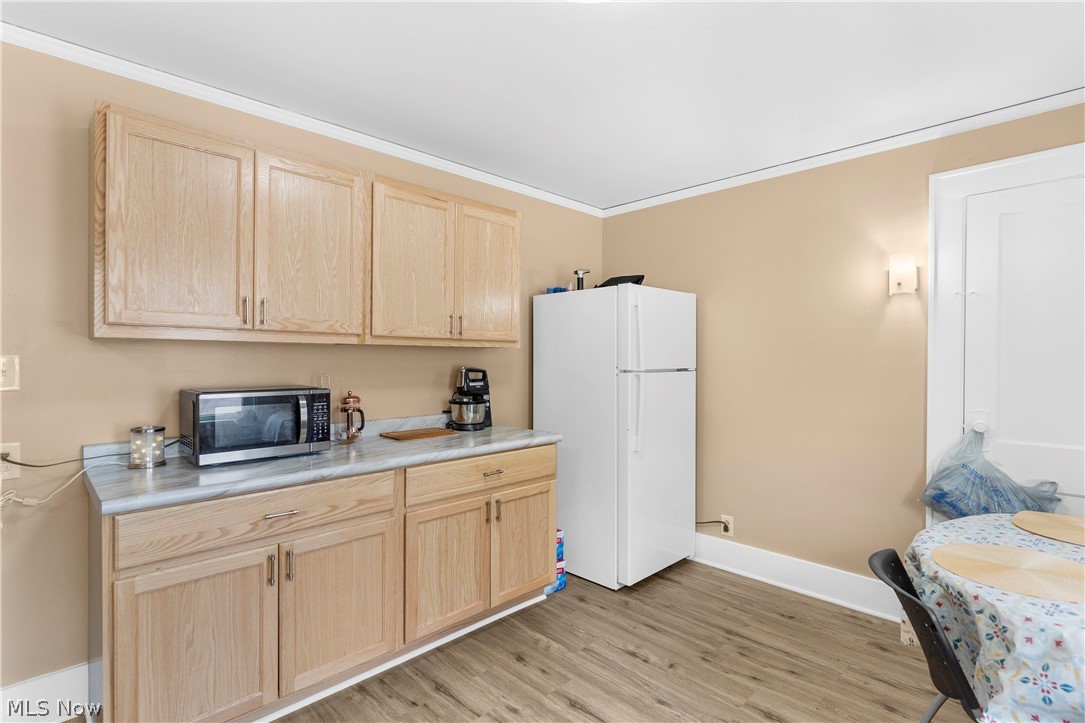 162-164 Belvedere Avenue SE Warren OH 44483