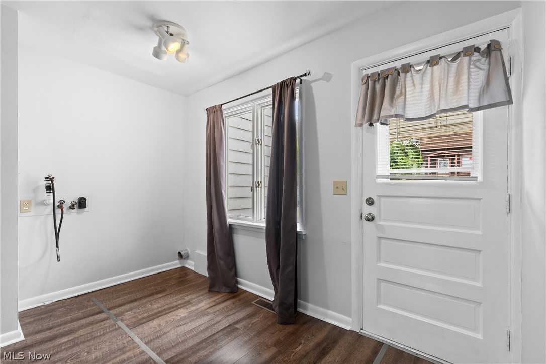 523 Washington Street Martins Ferry OH 43935