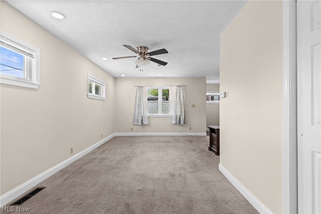 523 Washington Street Martins Ferry OH 43935