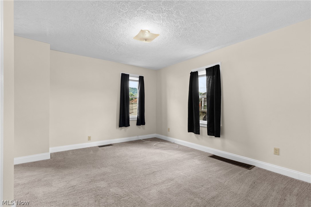 523 Washington Street Martins Ferry OH 43935