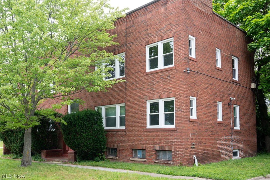 14912 Alder Avenue East Cleveland OH 44112