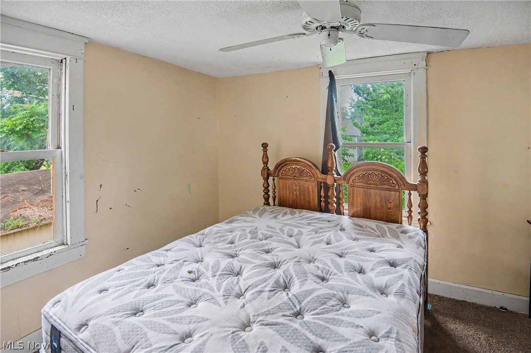 416 Laird Avenue SE Warren OH 44483