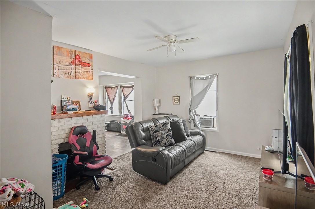 416 Laird Avenue SE Warren OH 44483