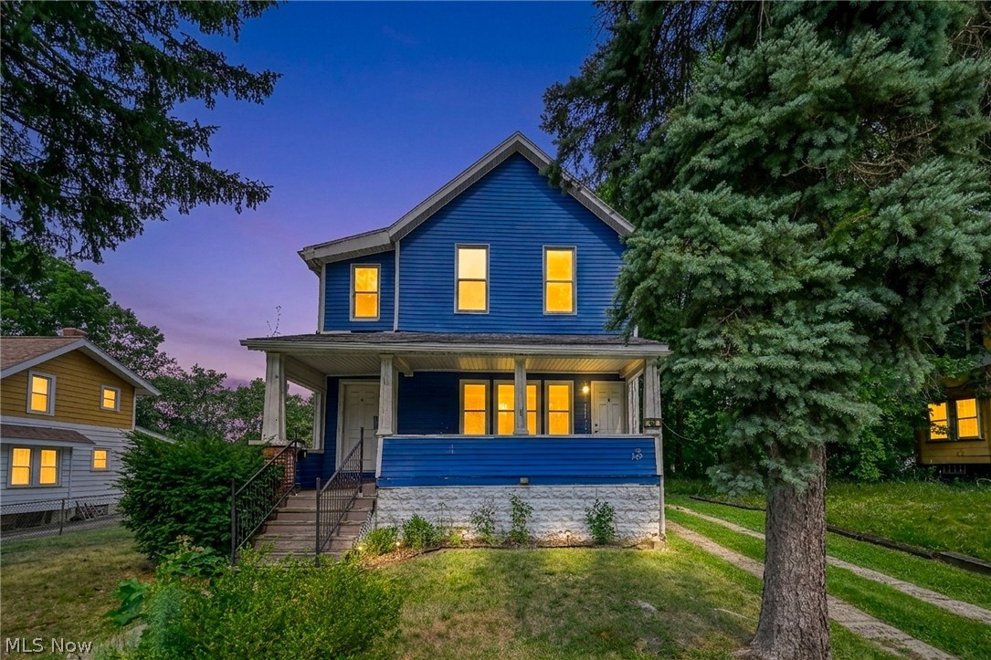 324 Eastland Avenue Akron OH 44305