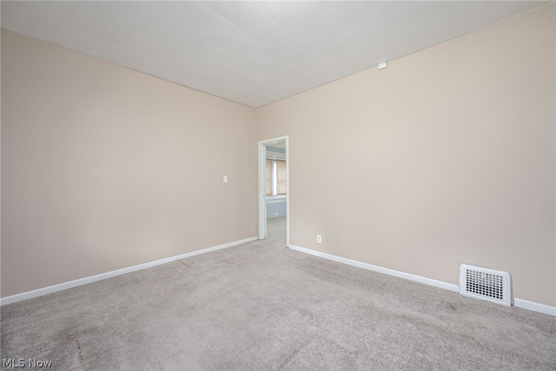 324 Eastland Avenue Akron OH 44305