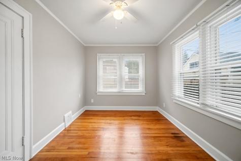 15611 Delaware Avenue Lakewood OH 44107