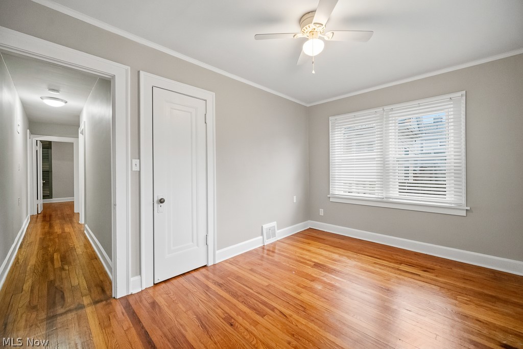 15611 Delaware Avenue Lakewood OH 44107