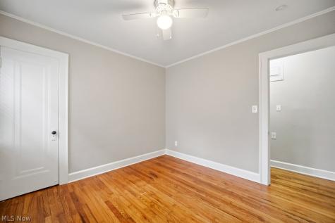 15611 Delaware Avenue Lakewood OH 44107