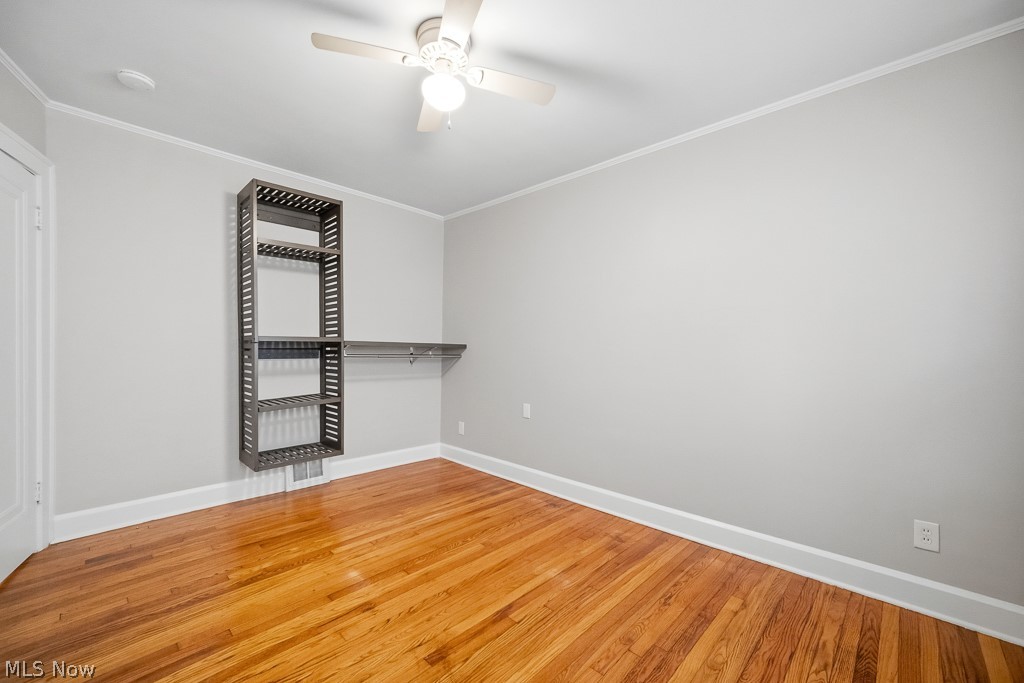 15611 Delaware Avenue Lakewood OH 44107