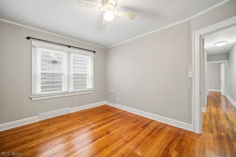 15611 Delaware Avenue Lakewood OH 44107