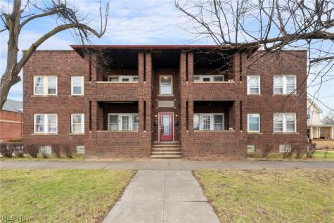 4764 Pearl Road Cleveland OH 44109