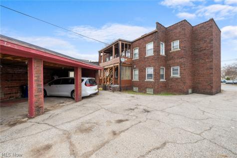 4764 Pearl Road Cleveland OH 44109