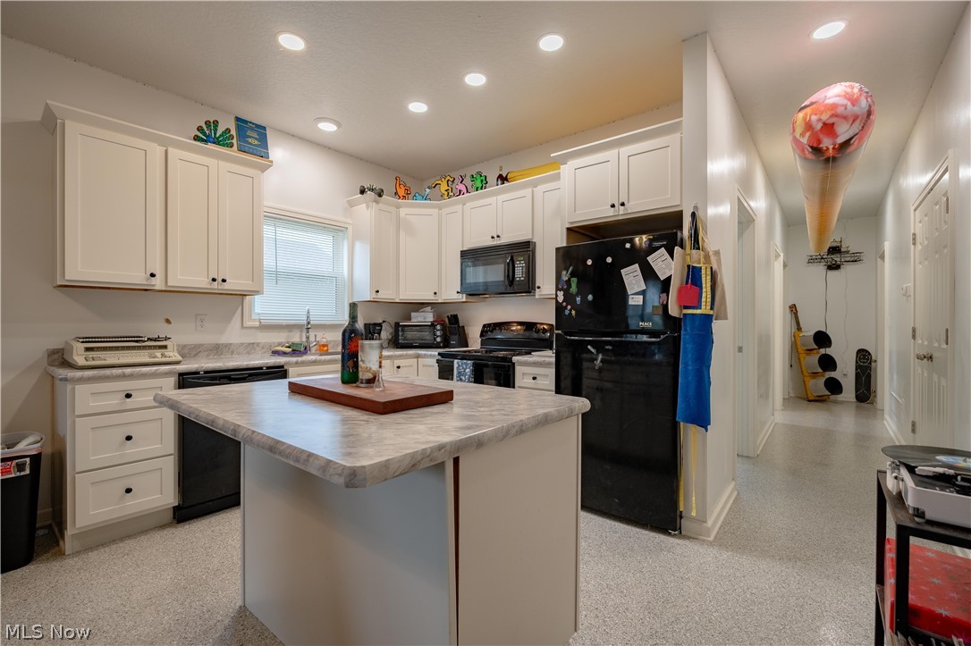 219 5th Street SW Brewster OH 44613