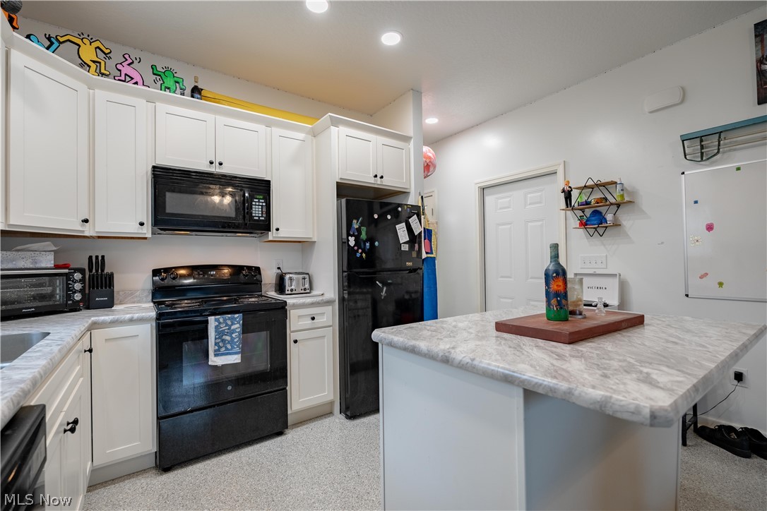 219 5th Street SW Brewster OH 44613