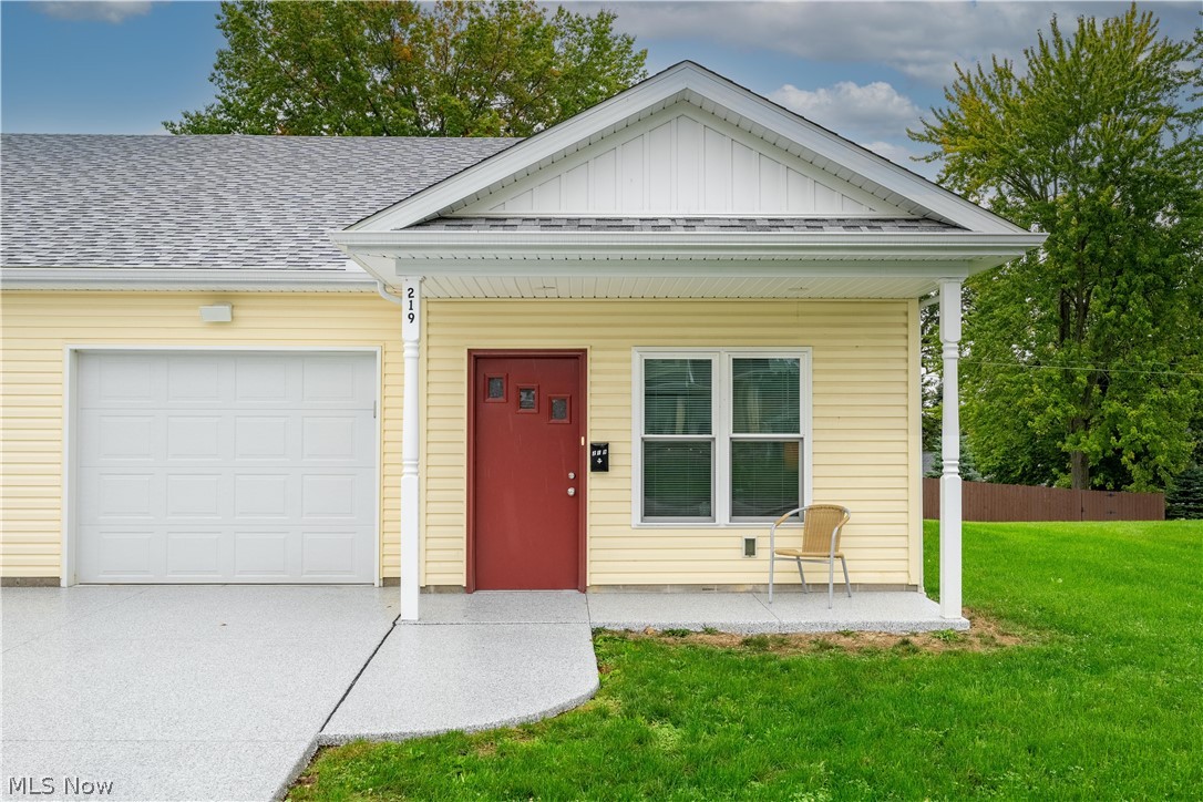 219 5th Street SW Brewster OH 44613