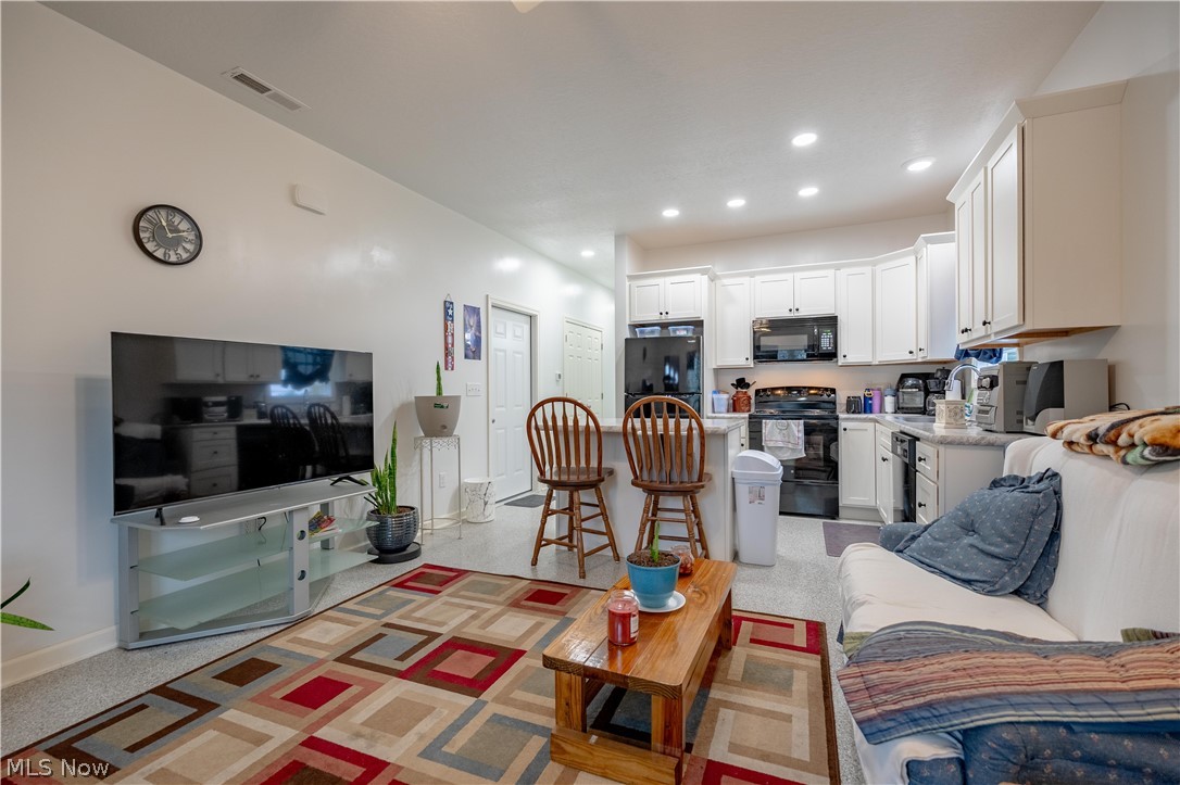 219 5th Street SW Brewster OH 44613