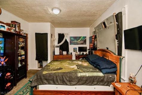 1847 Lincoln Way E Massillon OH 44646