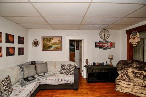 1847 Lincoln Way E Massillon OH 44646