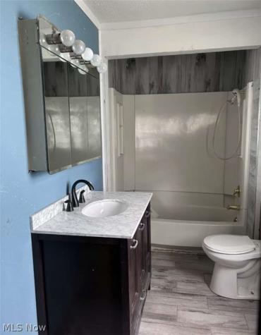 1345 E 82nd Street Cleveland OH 44103