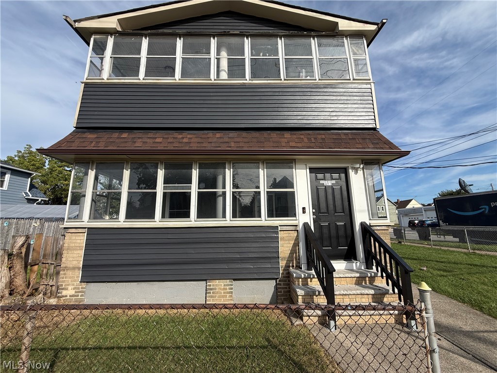 3319 W 44th Street Cleveland OH 44109