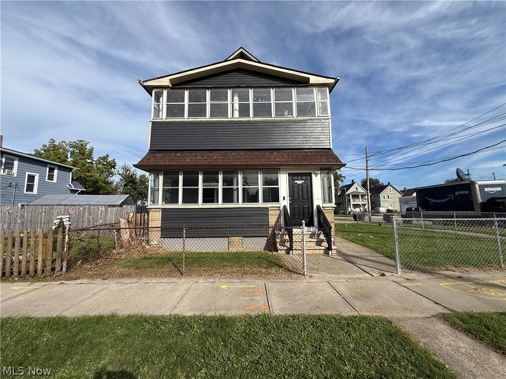 3319 W 44th Street Cleveland OH 44109