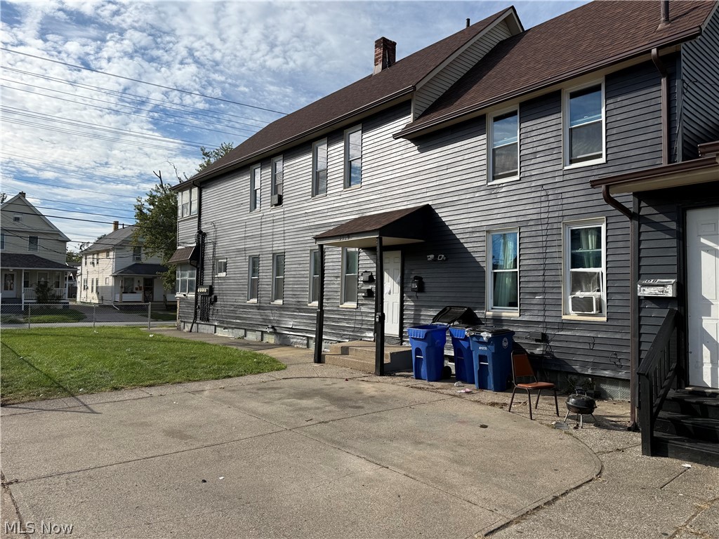 3319 W 44th Street Cleveland OH 44109