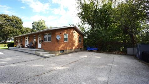 2350-2352 Nicholas Avenue Akron OH 44305