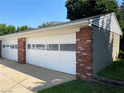 405-407 S Firestone Boulevard Akron OH 44301