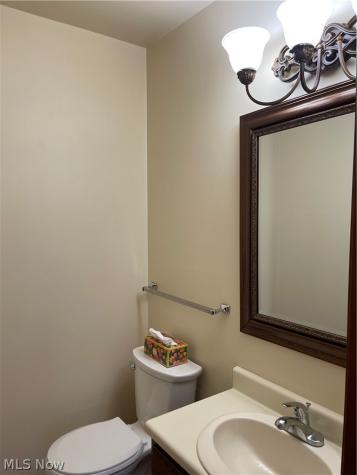 405-407 S Firestone Boulevard Akron OH 44301