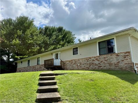 904-908 Skyside Drive Clinton OH 44216