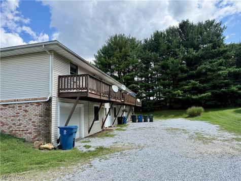 904-908 Skyside Drive Clinton OH 44216