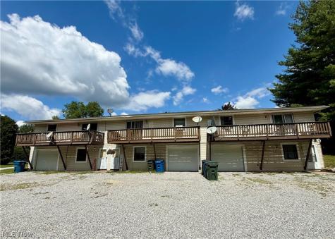 904-908 Skyside Drive Clinton OH 44216