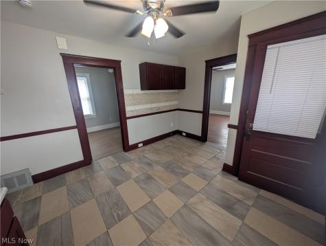 7515 Ottawa Road Cleveland OH 44105