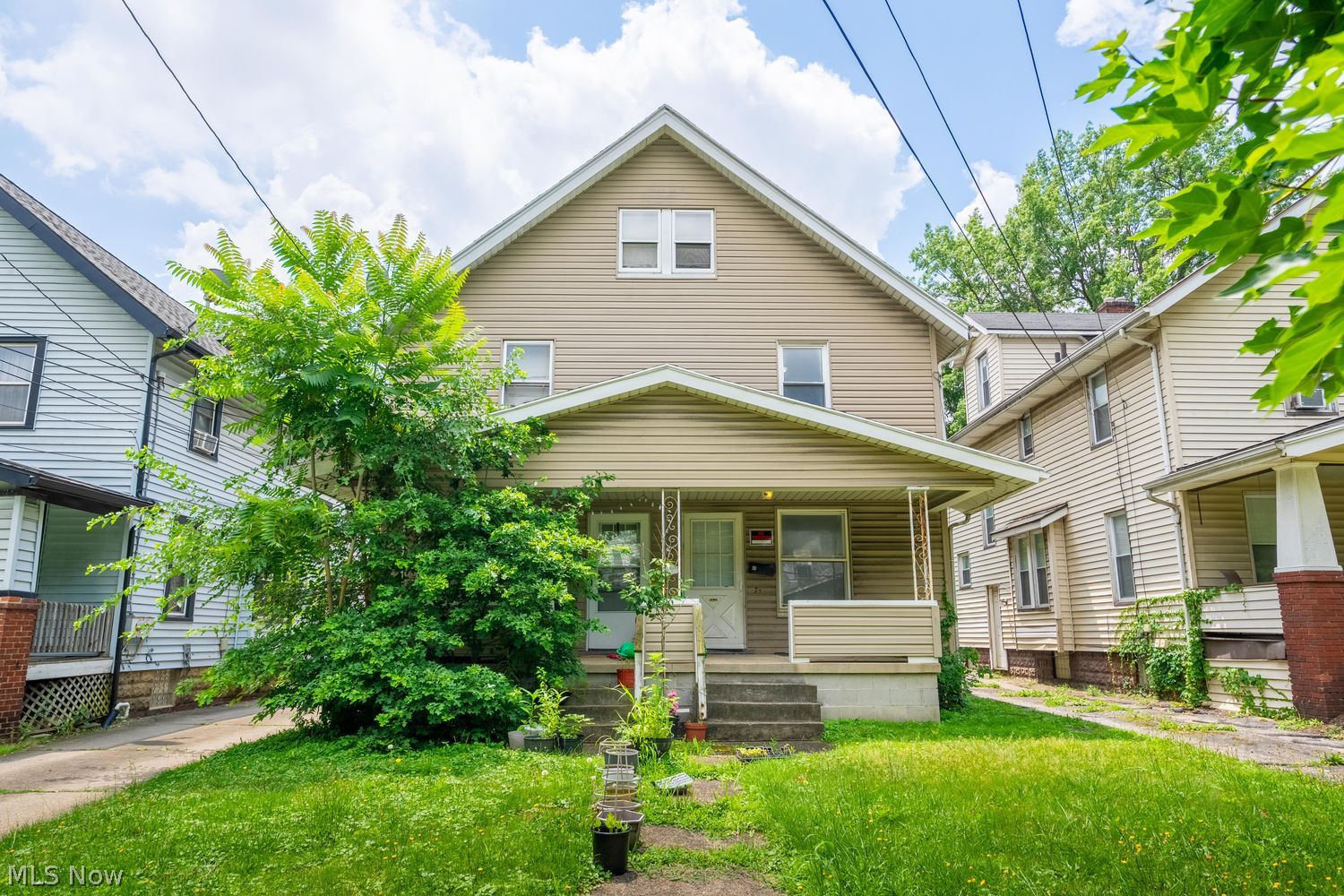 46-48 E Archwood Avenue Akron OH 44301