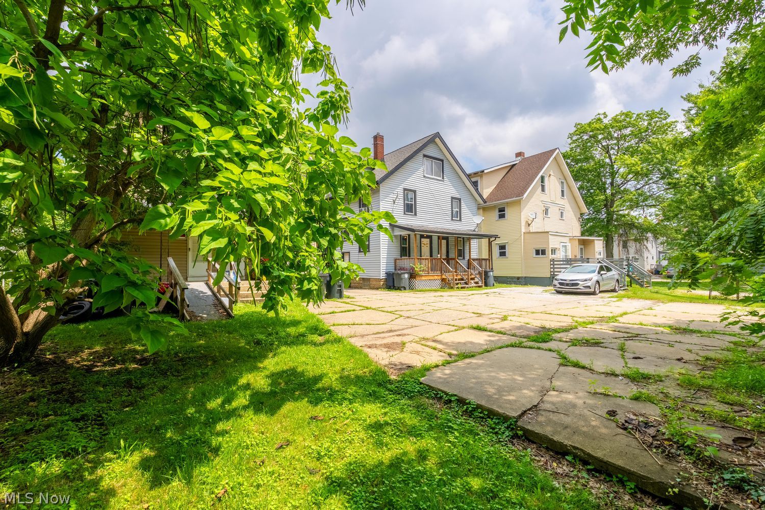46-48 E Archwood Avenue Akron OH 44301