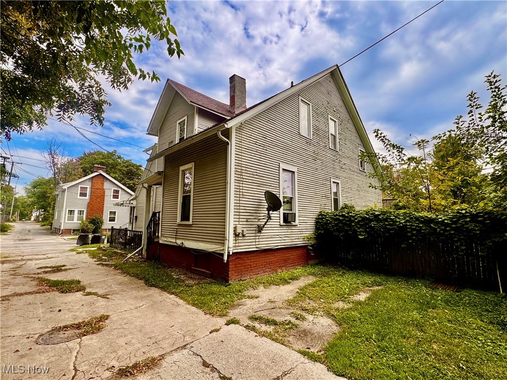 318 Courtland Avenue Toledo OH 43609